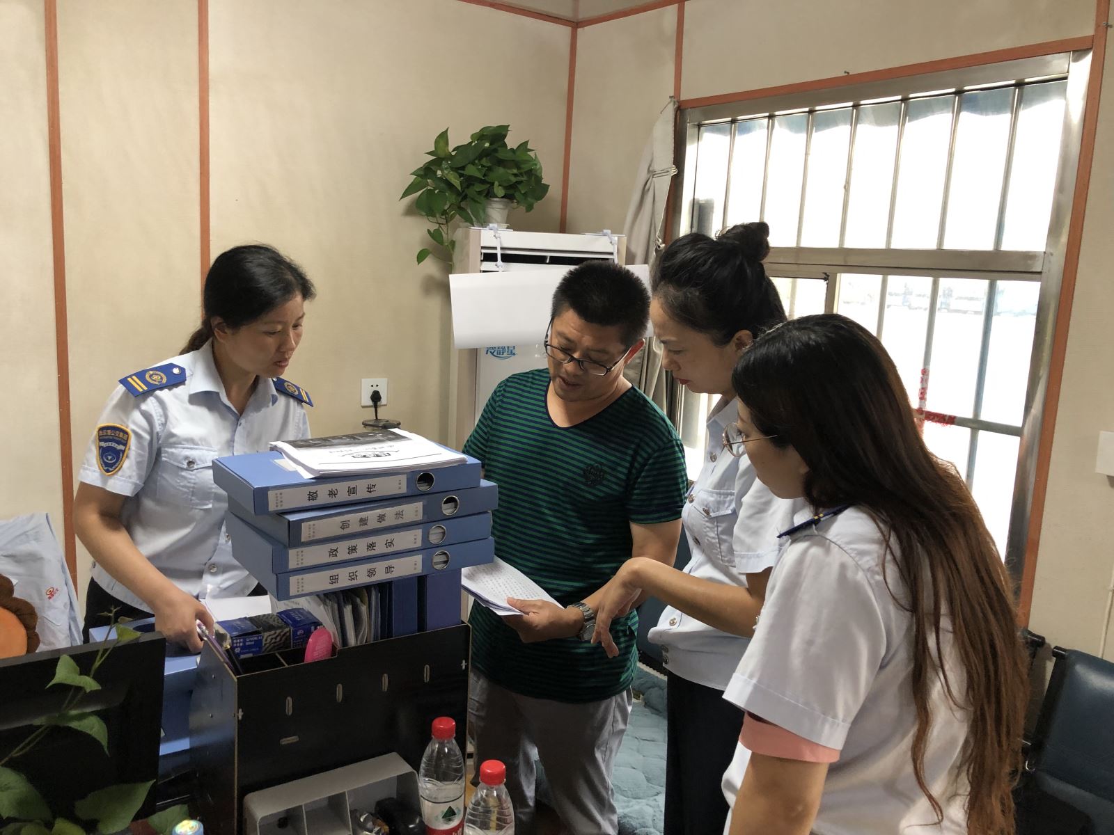 市老龄委到公交集团公交事业一部检查“敬老文明号”创建工作